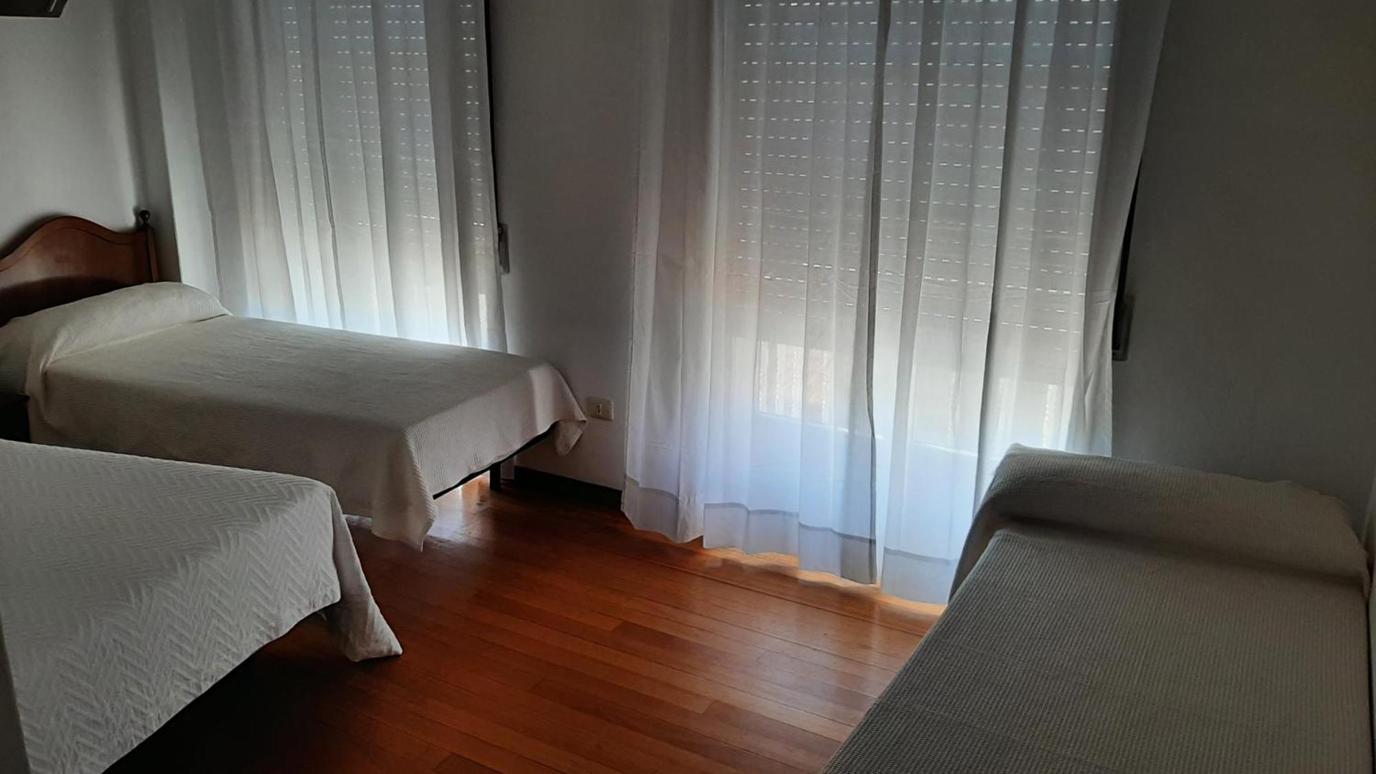Pensión Vista Alegre Vigo Habitación foto